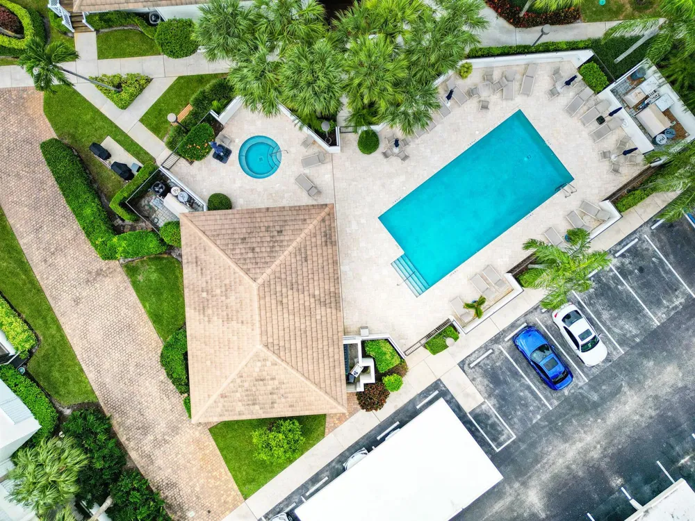 827 OAK HARBOUR DRIVE Juno Beach, FL 33408