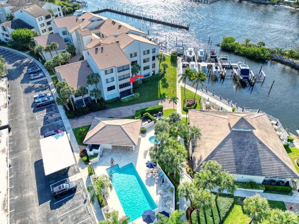 827 OAK HARBOUR DRIVE Juno Beach, FL 33408