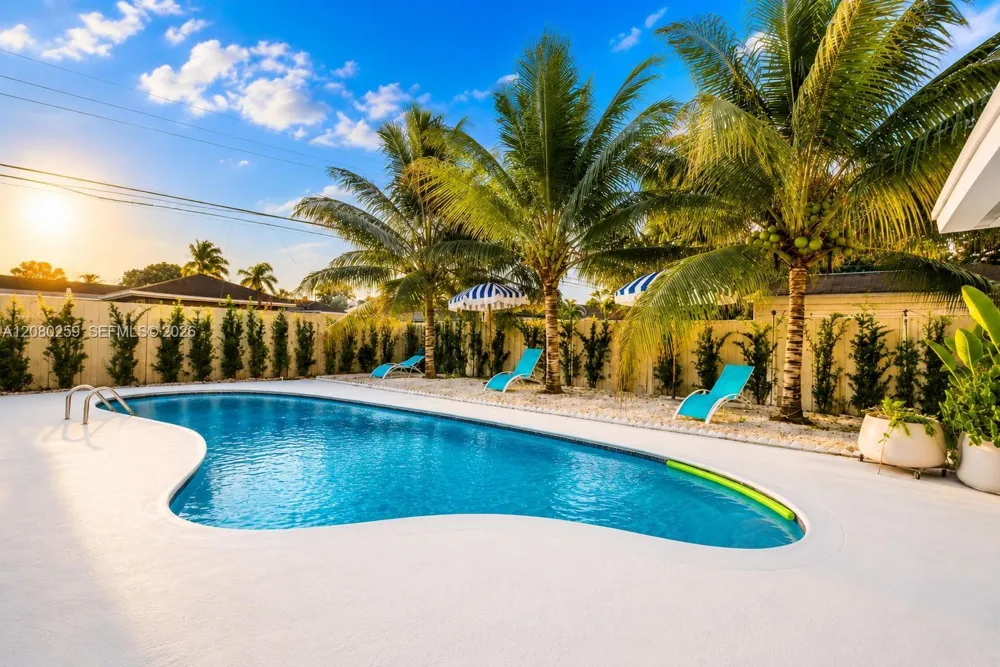 18641 Belview Dr Cutler Bay, FL 33157