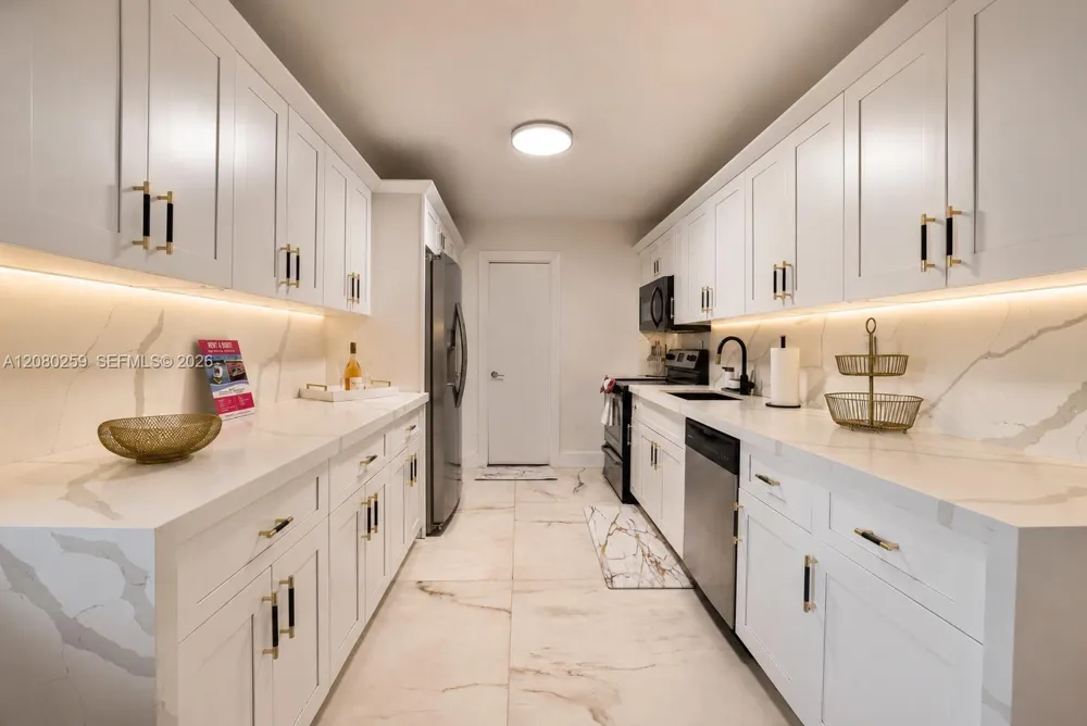 18641 Belview Dr Cutler Bay, FL 33157