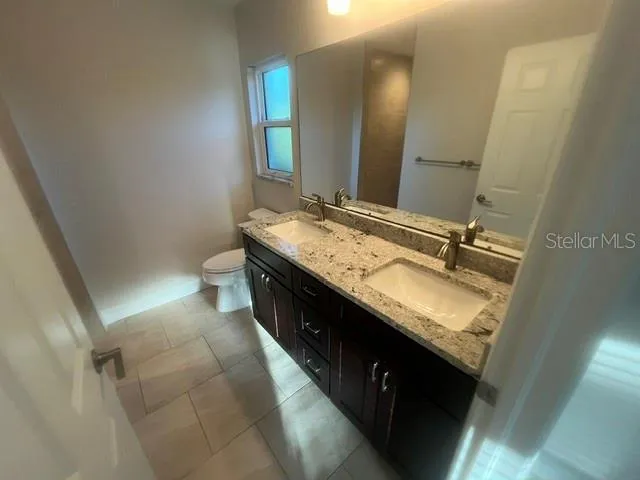 5260 BOBWHITE STREET North Port, FL 34291