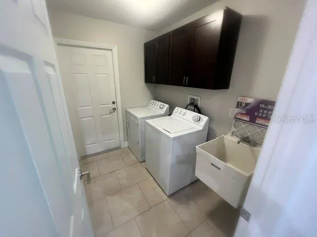 5260 BOBWHITE STREET North Port, FL 34291