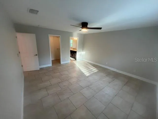 5260 BOBWHITE STREET North Port, FL 34291