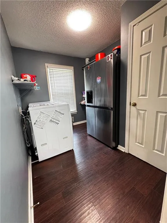 1890 Dovonshire Road Marietta, GA 30064