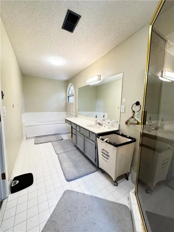 1890 Dovonshire Road Marietta, GA 30064