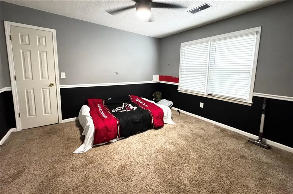 1890 Dovonshire Road Marietta, GA 30064