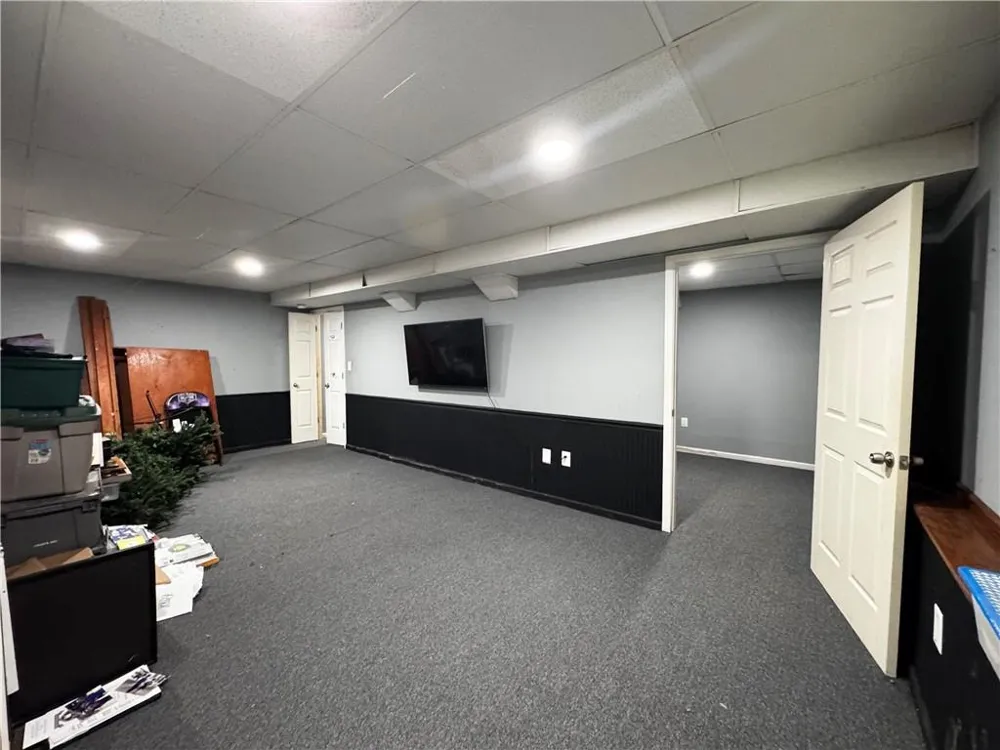 1890 Dovonshire Road Marietta, GA 30064