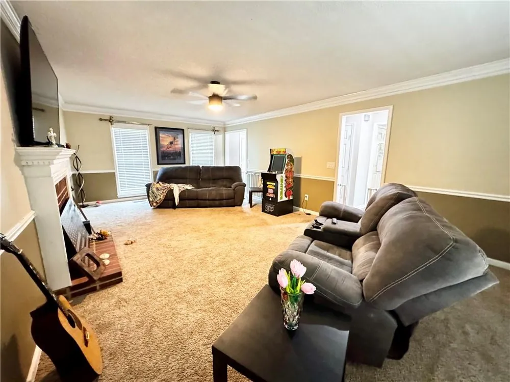 1890 Dovonshire Road Marietta, GA 30064