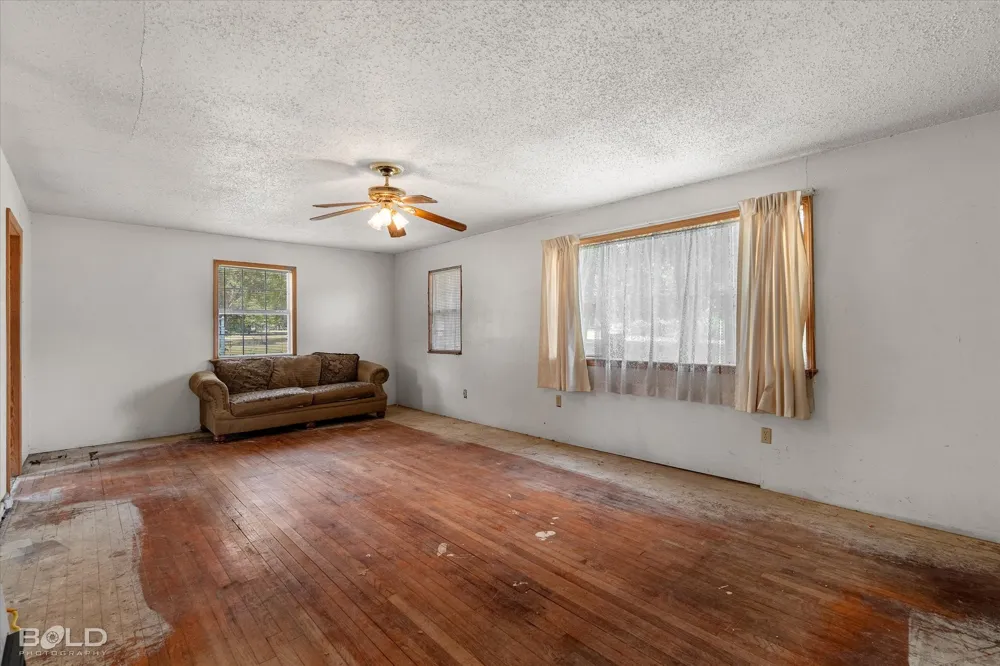 4886 Albany Drive Shreveport, LA 71107