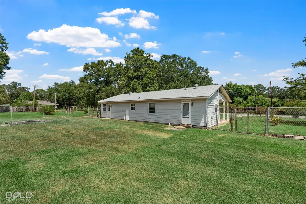 4886 Albany Drive Shreveport, LA 71107