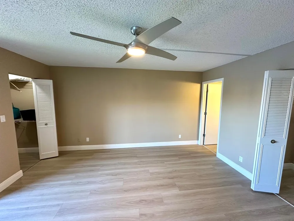 14460 Strathmore Lane #306 Delray Beach, FL 33446