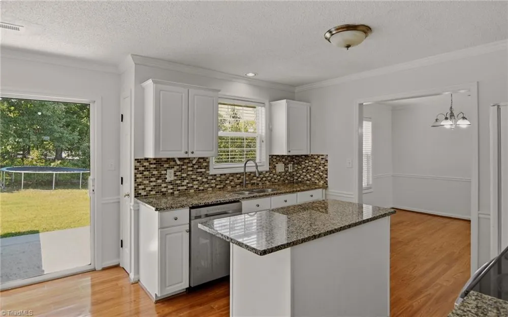 3338 Timberwolf Avenue High Point, NC 27265