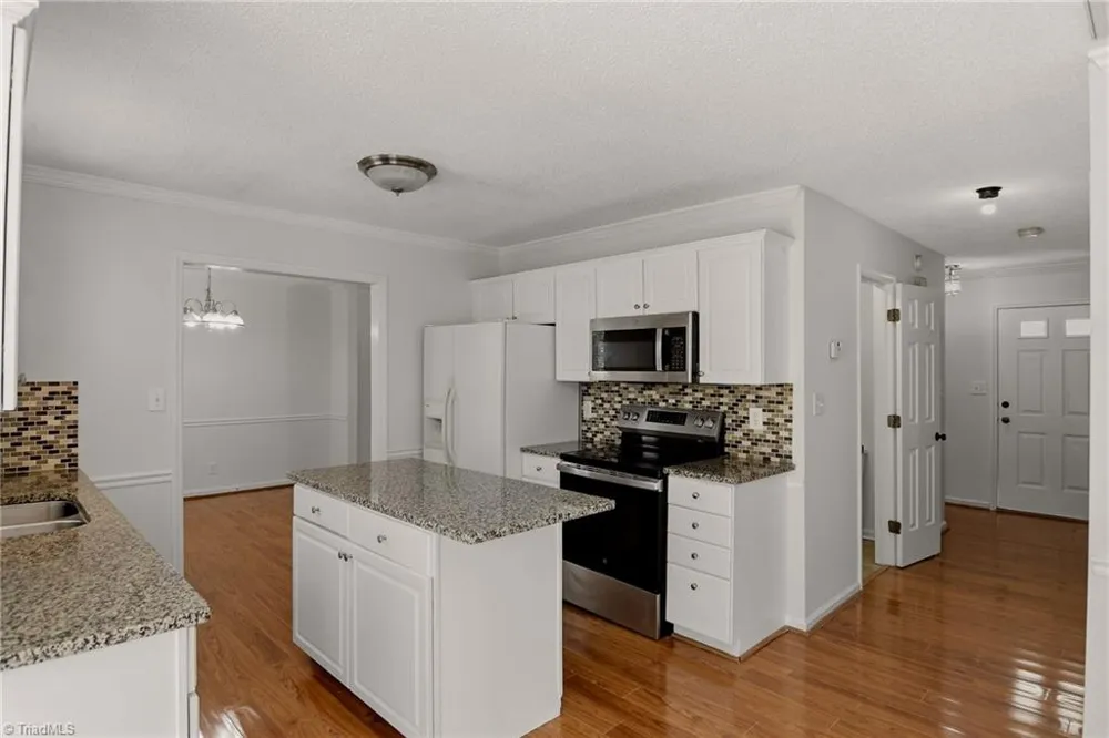 3338 Timberwolf Avenue High Point, NC 27265