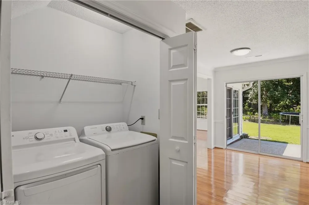 3338 Timberwolf Avenue High Point, NC 27265