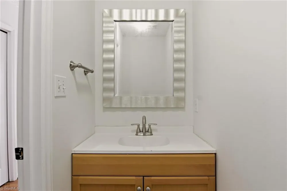 3338 Timberwolf Avenue High Point, NC 27265
