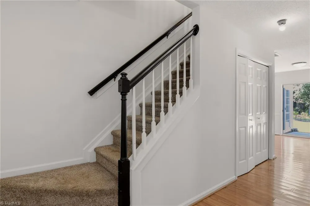 3338 Timberwolf Avenue High Point, NC 27265