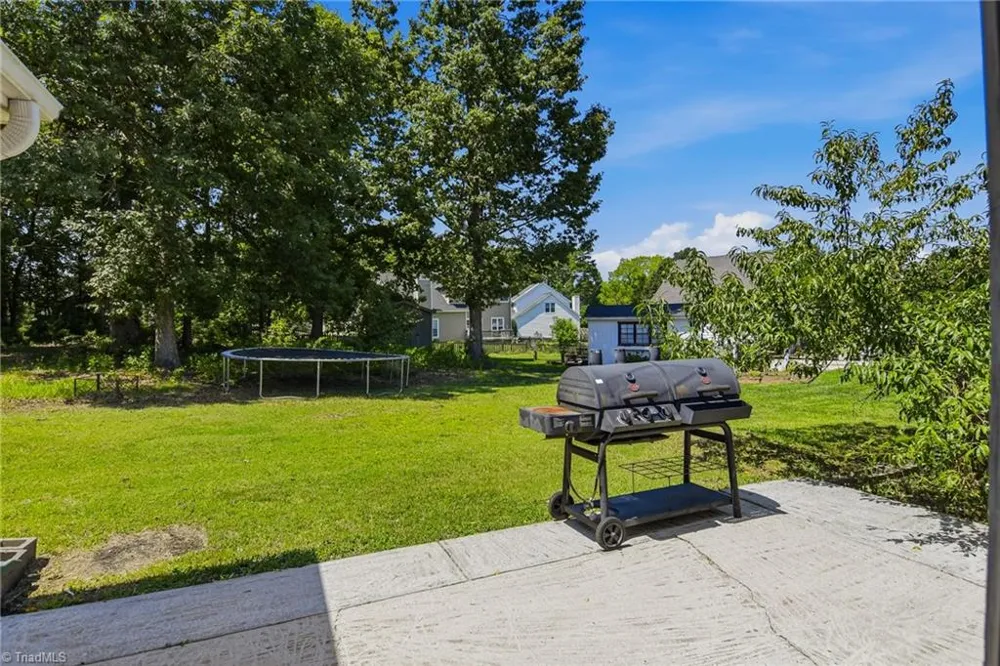 3338 Timberwolf Avenue High Point, NC 27265