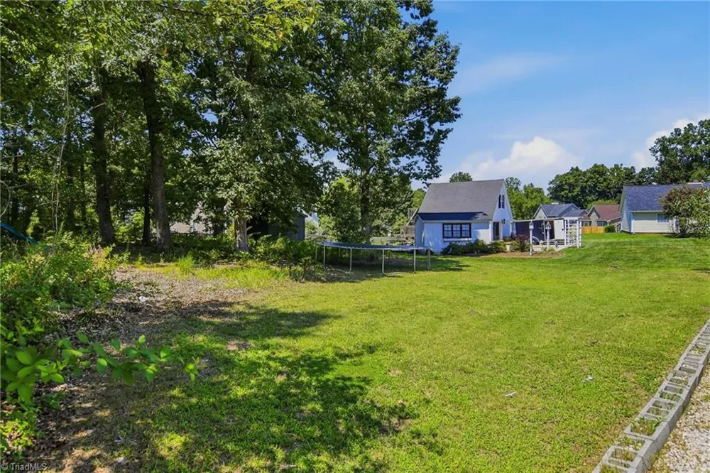 3338 Timberwolf Avenue High Point, NC 27265