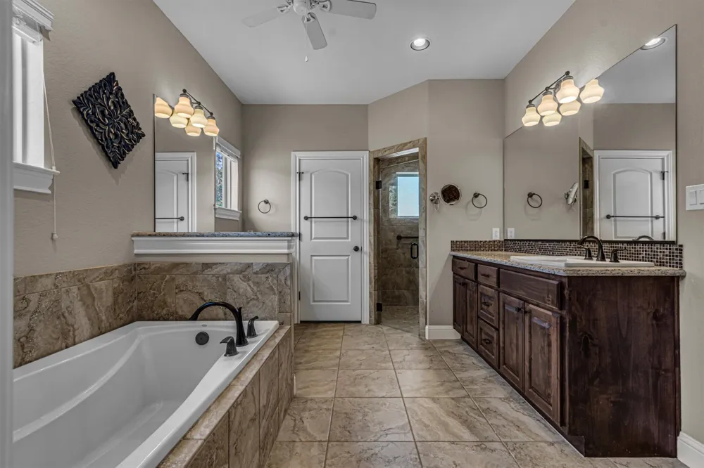 404 First Down Dash Burnet, TX 78611