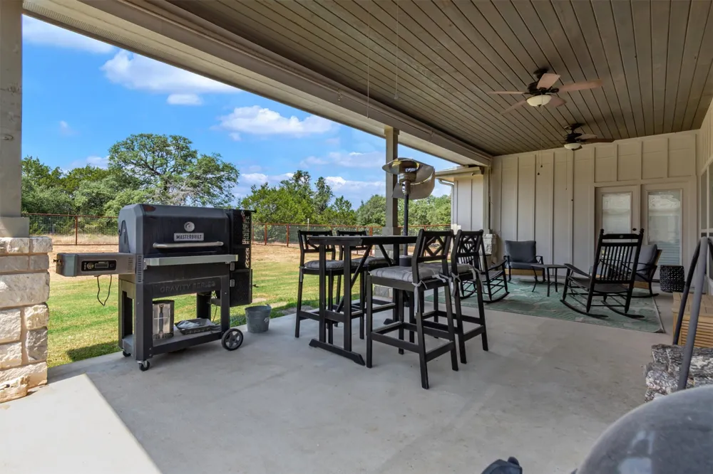404 First Down Dash Burnet, TX 78611
