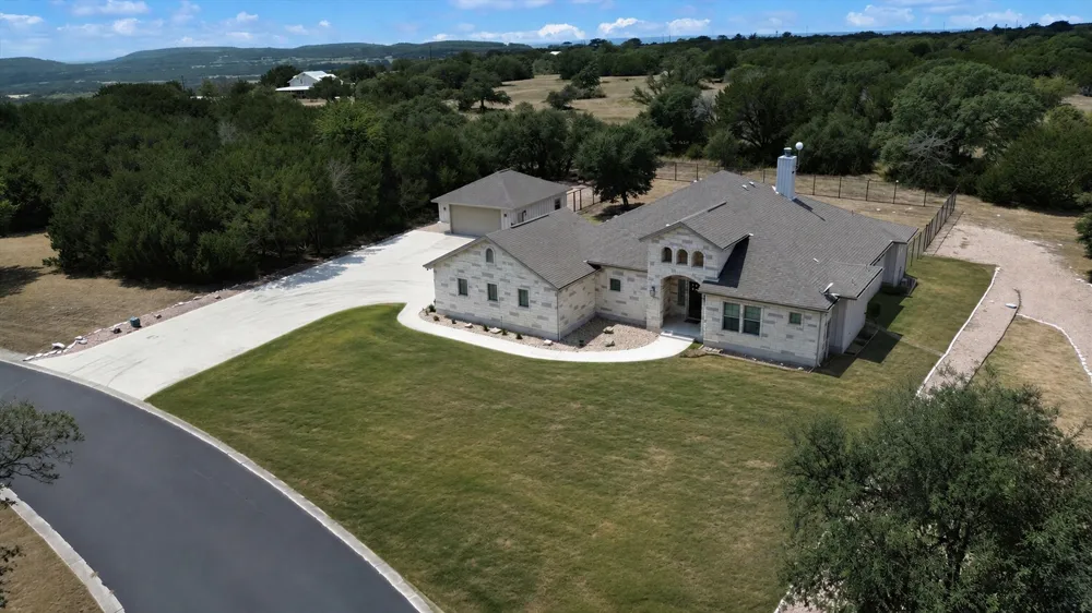 404 First Down Dash Burnet, TX 78611