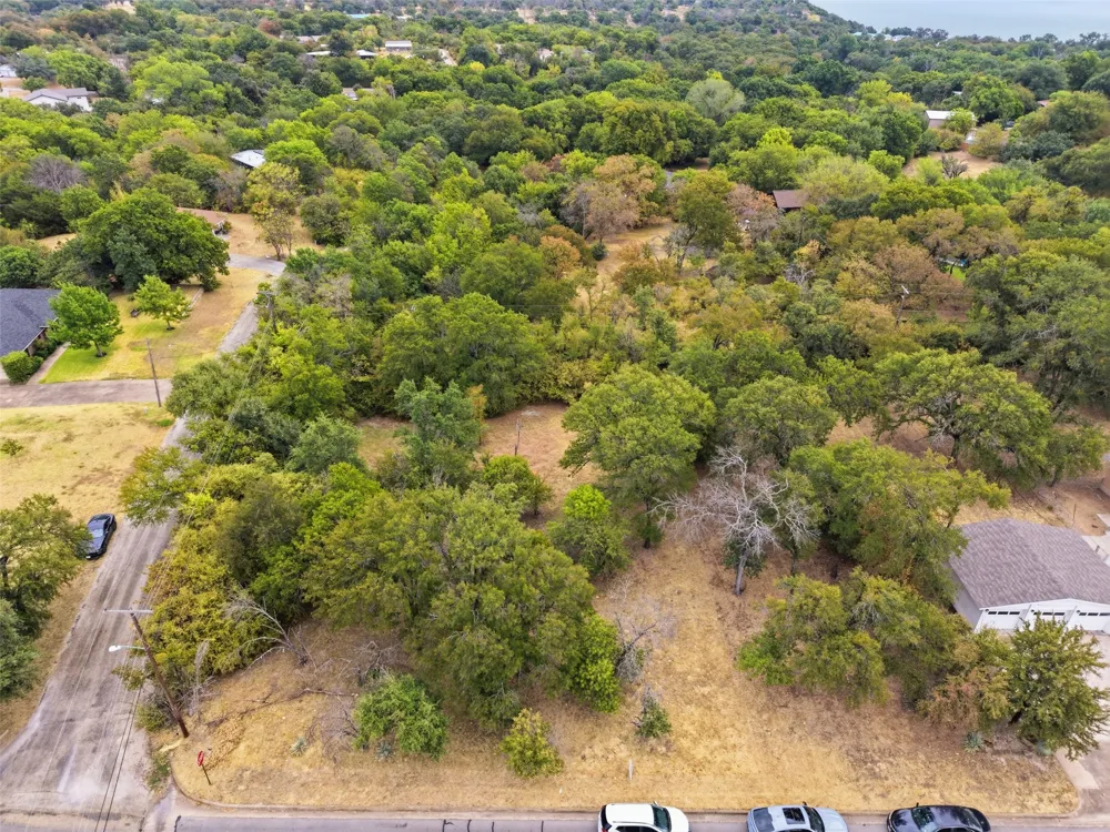 201 Lakeridge Road Lakeside, TX 76108