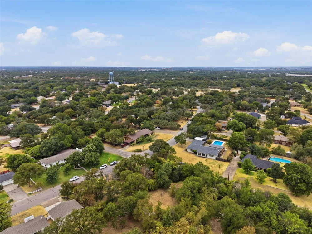 201 Lakeridge Road Lakeside, TX 76108