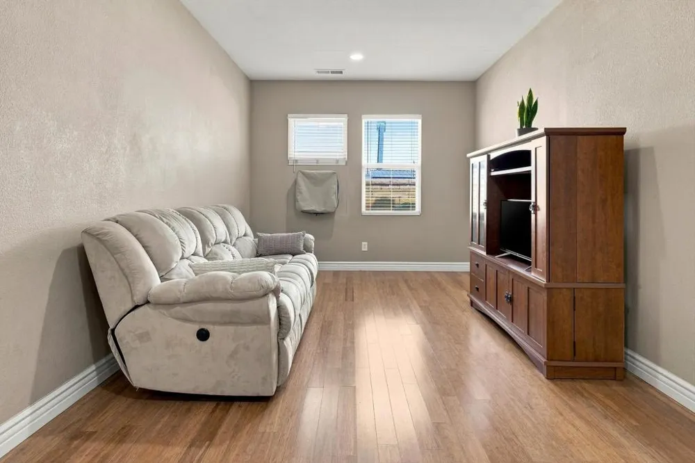 41367 Farmer Court Indio, CA 92203
