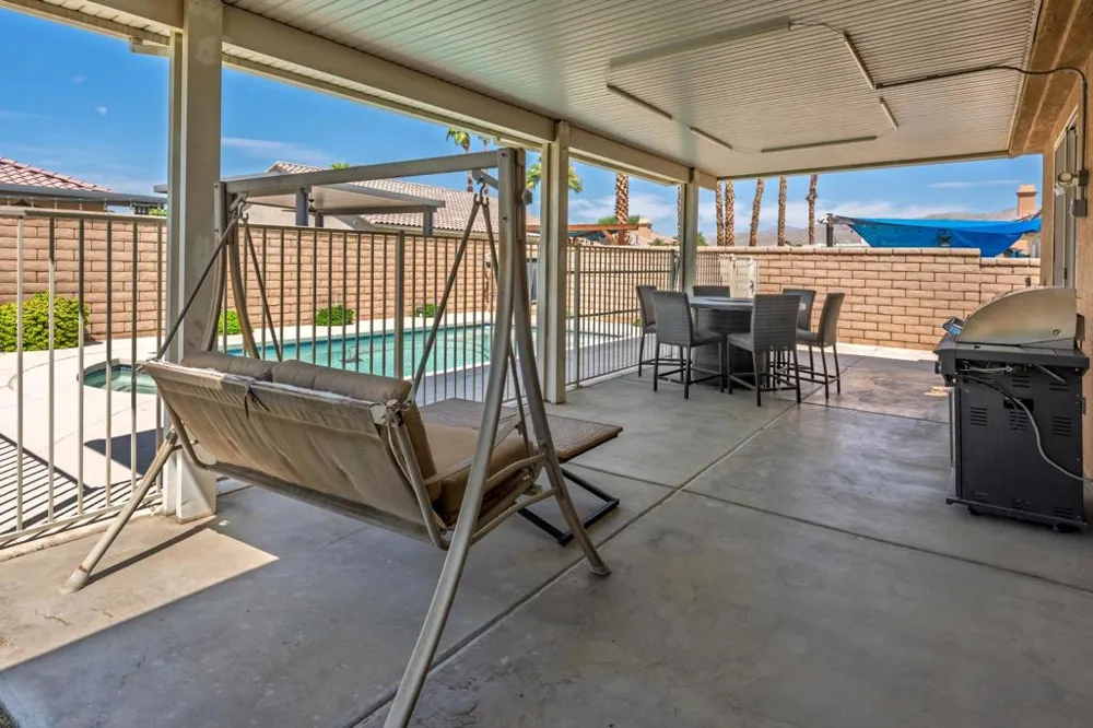41367 Farmer Court Indio, CA 92203