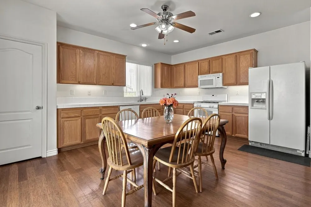 41367 Farmer Court Indio, CA 92203