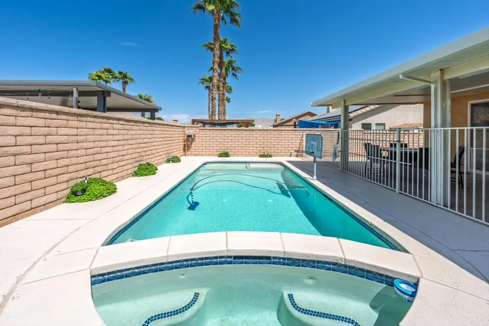 41367 Farmer Court Indio, CA 92203