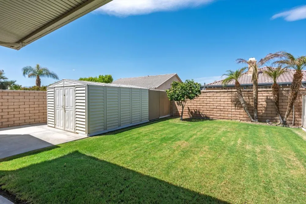 41367 Farmer Court Indio, CA 92203