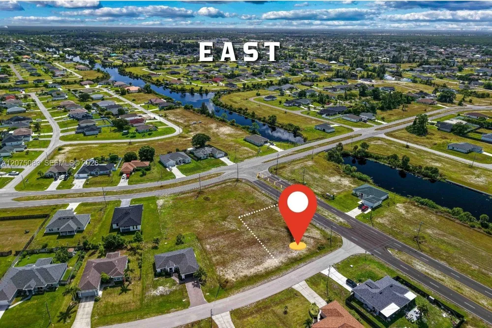 3805 NE 10th Pl Cape Coral, FL 33909