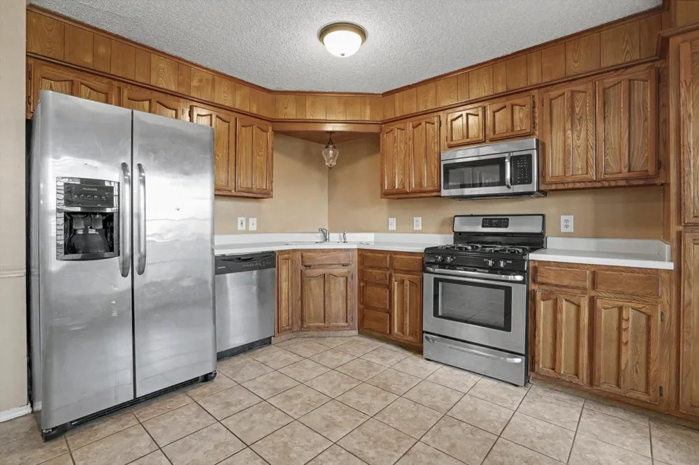 1612 W Delmar Street Broken Arrow, OK 74012