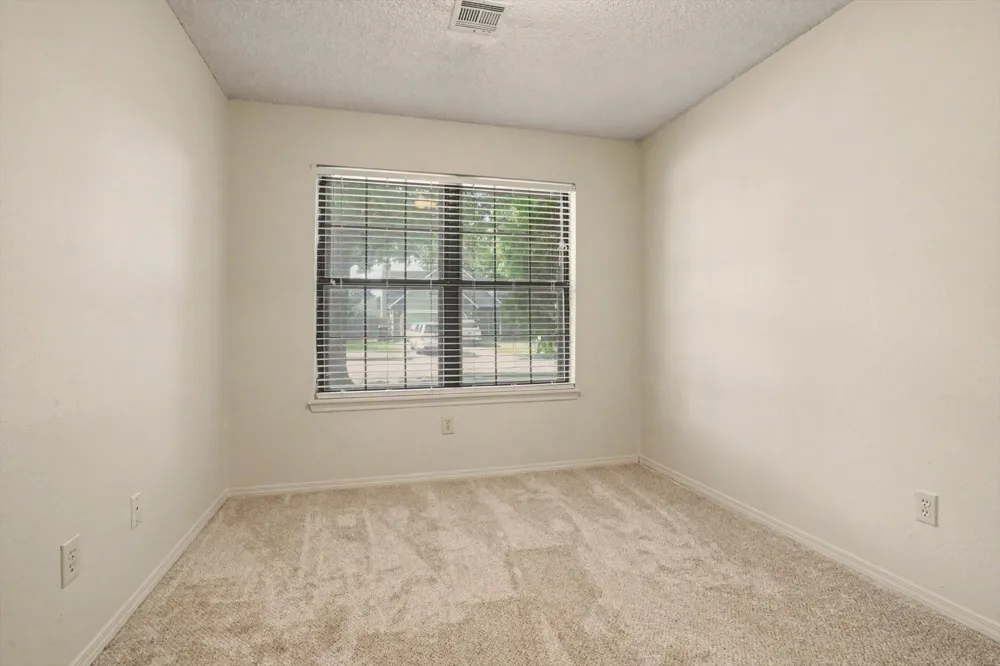1612 W Delmar Street Broken Arrow, OK 74012