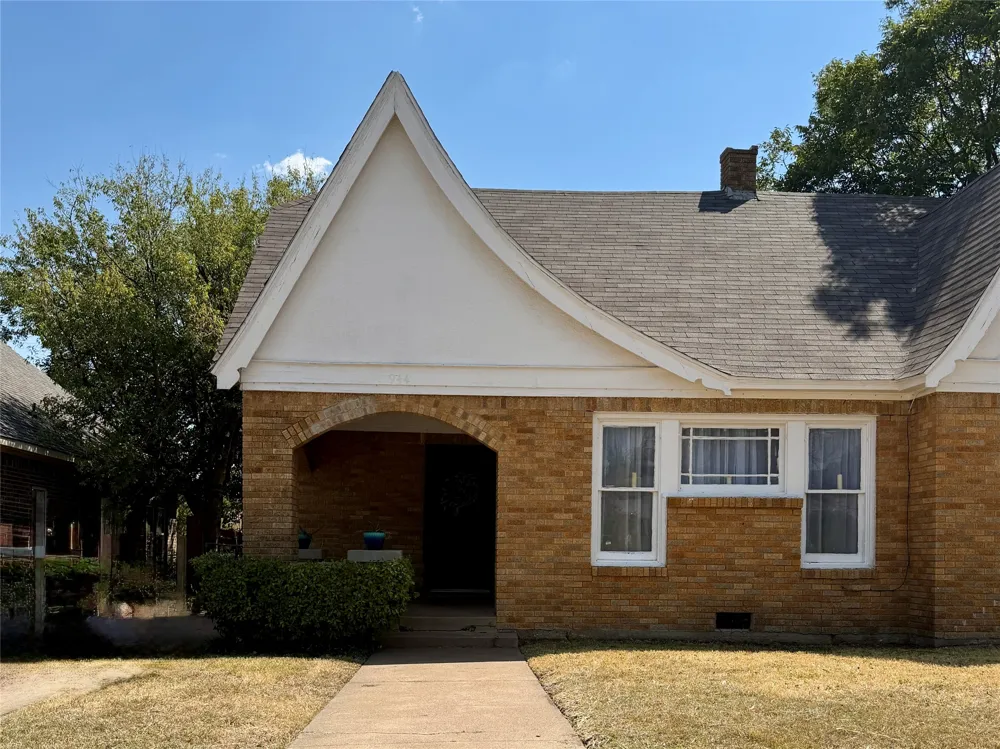 944 Marion Avenue Fort Worth, TX 76104