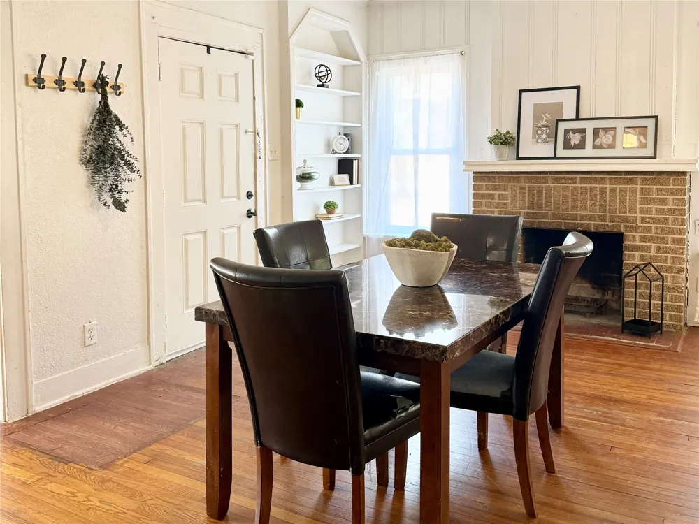 944 Marion Avenue Fort Worth, TX 76104