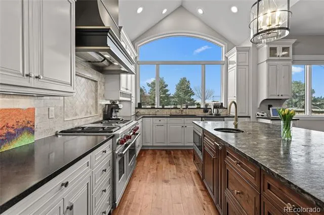 15478 Mountain View Circle Broomfield, CO 80023
