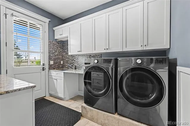 15478 Mountain View Circle Broomfield, CO 80023