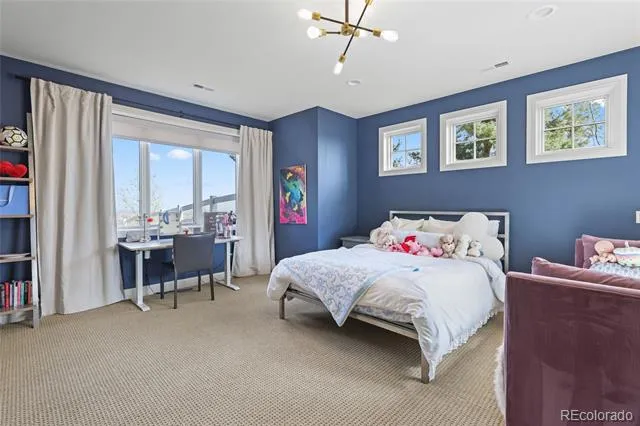 15478 Mountain View Circle Broomfield, CO 80023