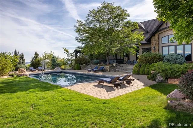 15478 Mountain View Circle Broomfield, CO 80023