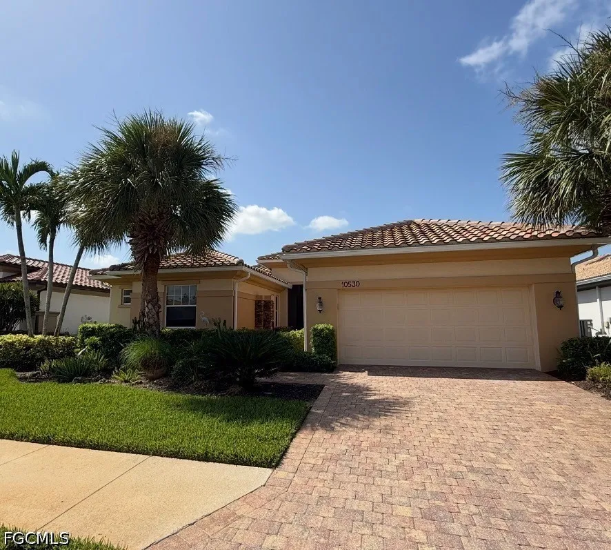 Bellagio Drive Fort Myers, FL 33913