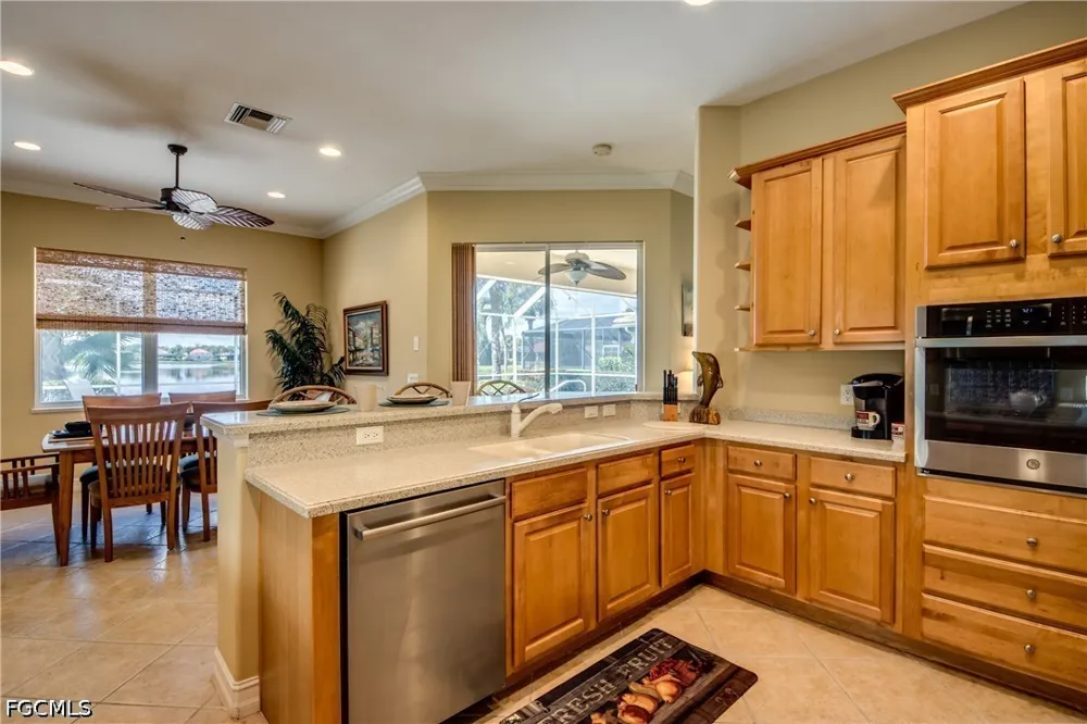 Bellagio Drive Fort Myers, FL 33913