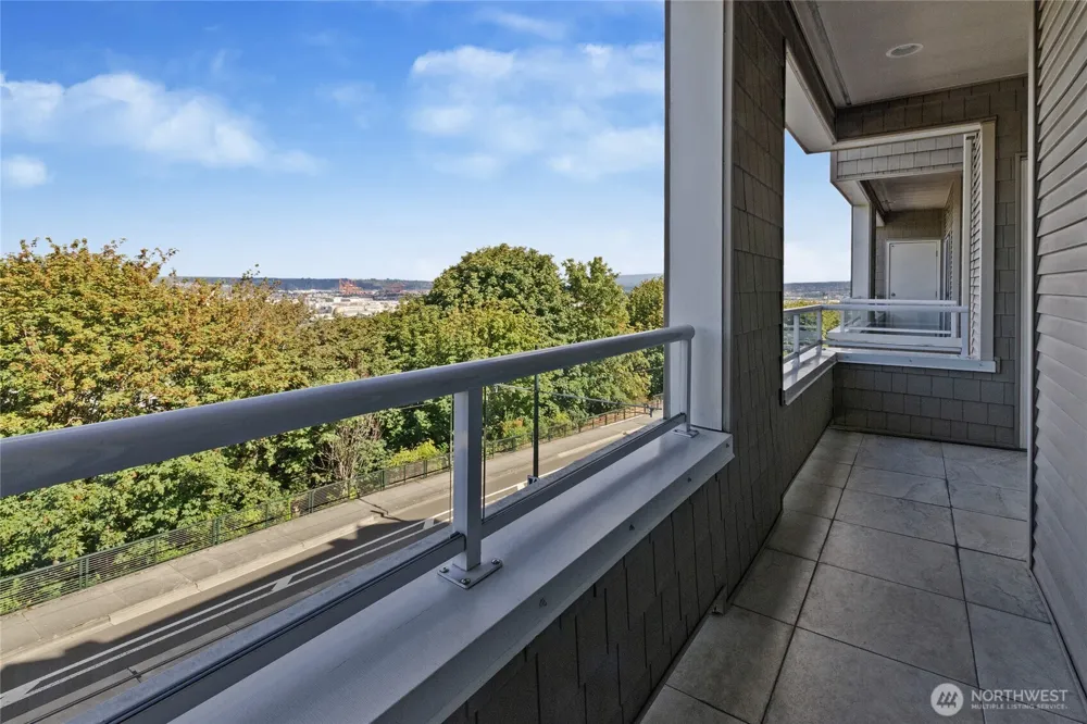 1 Broadway #315 Tacoma, WA 98402