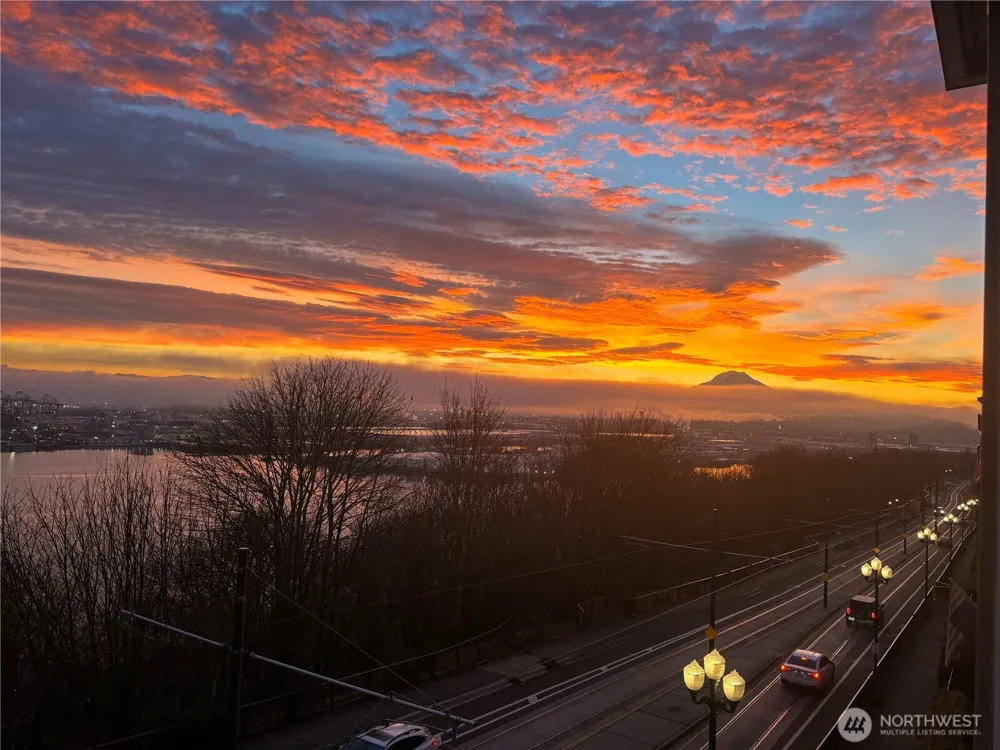 1 Broadway #315 Tacoma, WA 98402