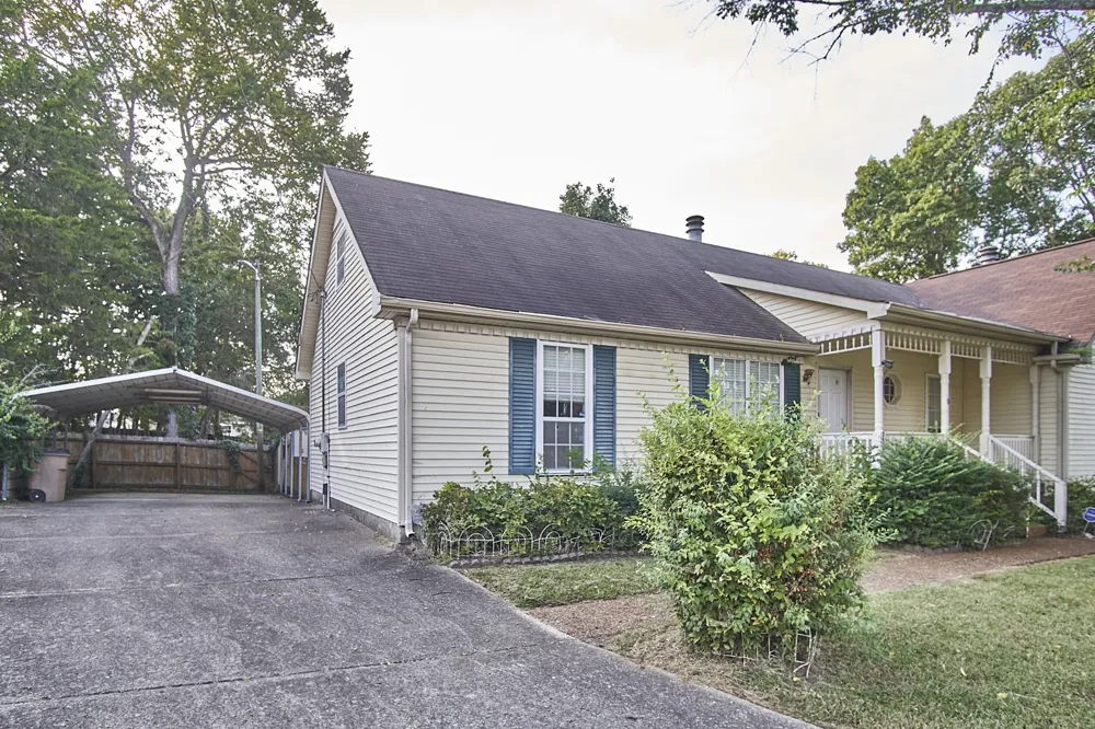3402 Shakerville Ct Antioch, TN 37013