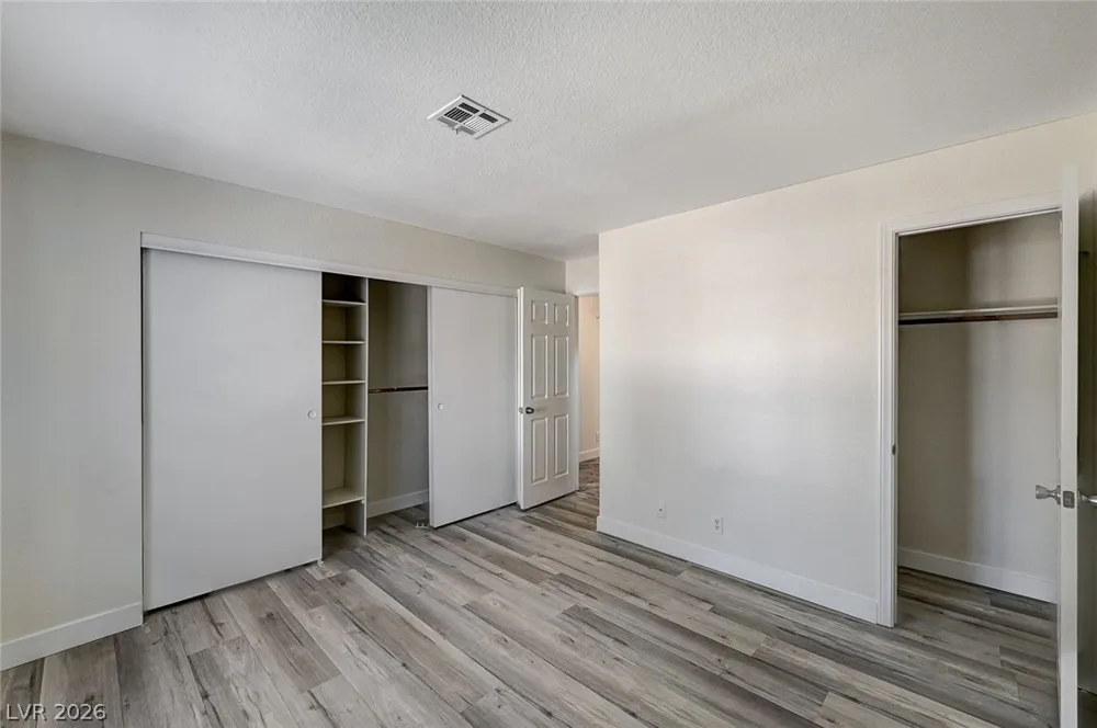2633 S Durango Drive #201 Las Vegas, NV 89117