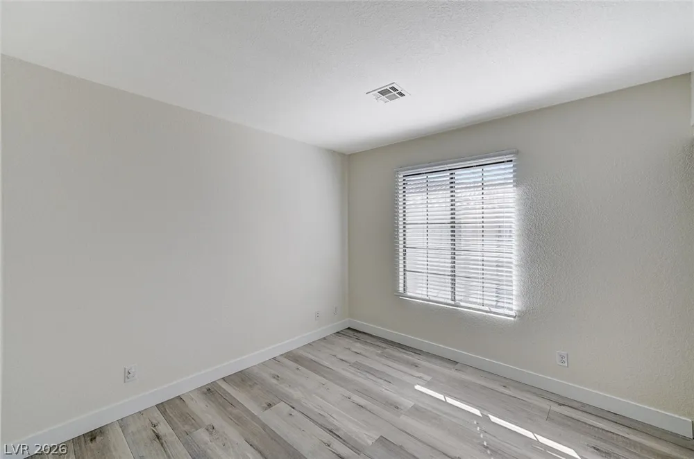 2633 S Durango Drive #201 Las Vegas, NV 89117