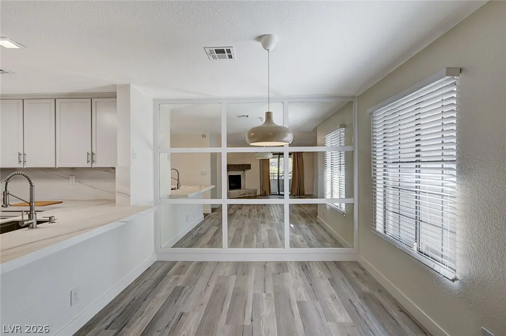 2633 S Durango Drive #201 Las Vegas, NV 89117