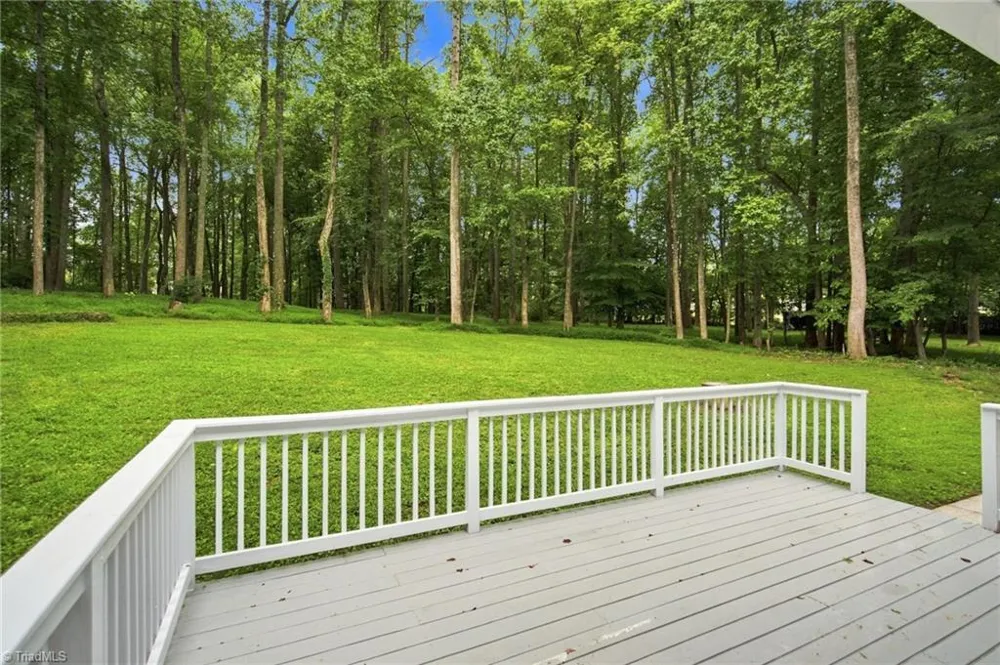 2102 Jareds Pond Road Pleasant Garden, NC 27313